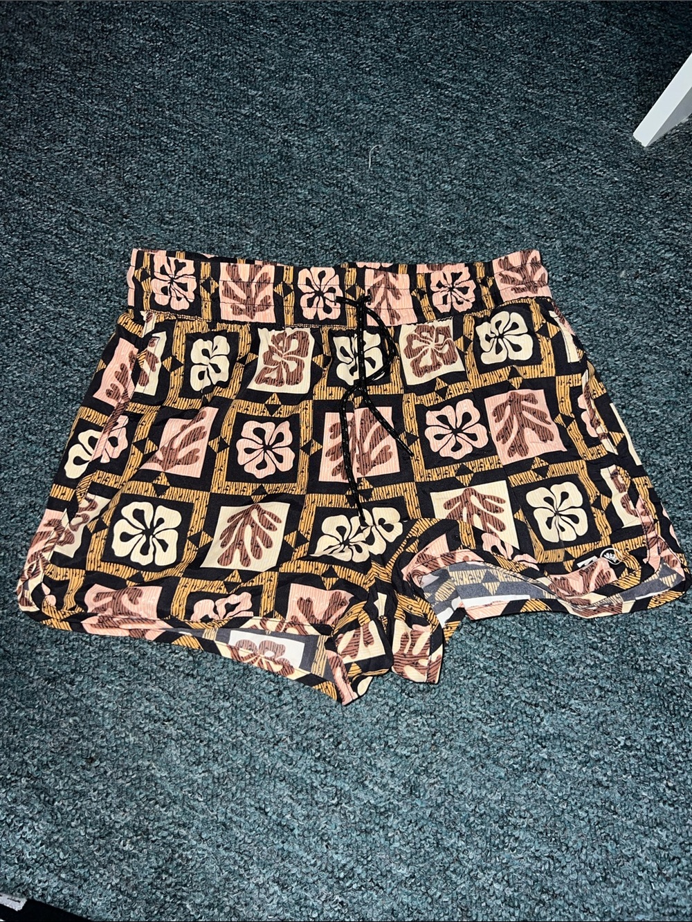 ULTRA RARE BILLABONG coral gardens surf swim shorts quick dry drawstring Med M